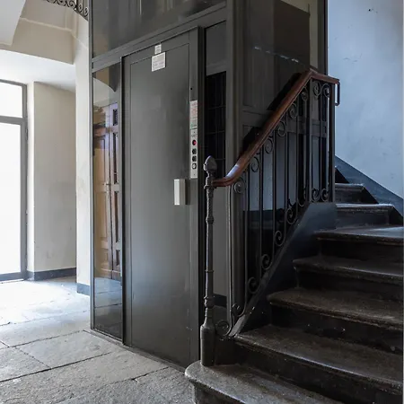 Red Near Porta Nuova By Wonderful Italy Apartamento Turim